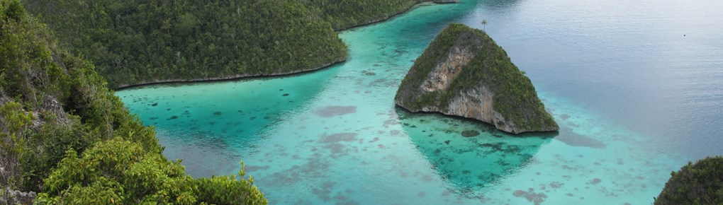 Raja Ampat 2012 slider